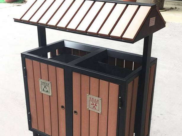 钢木垃圾桶
